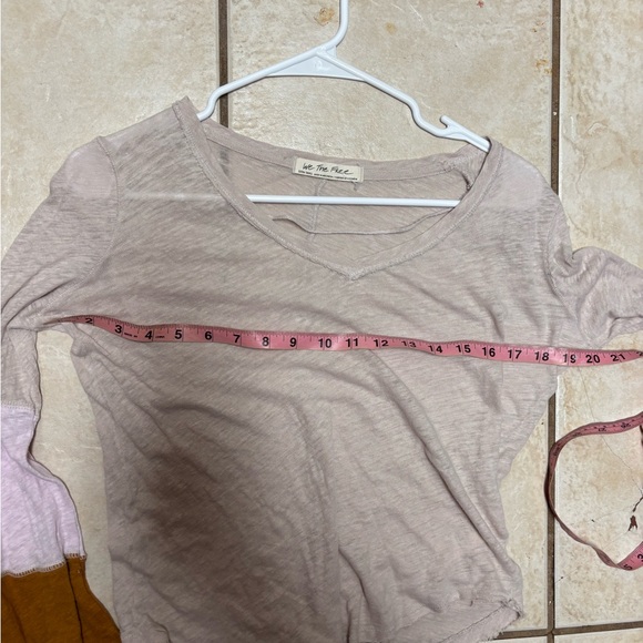 Free People Large Spread Your Wings Colorblock Bell Sleeve Tee Top Xs Linen - Picture 6 of 7